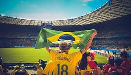 A seleção brasileira perdeu o encanto, futebol é apenas um negócio.